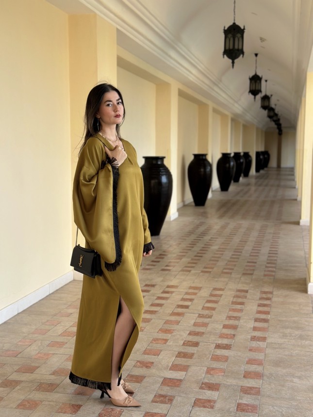 ROBE ICONIC DARK GOLD 