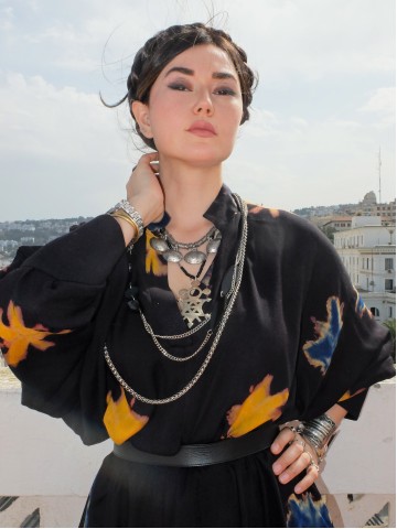 ROBE BANGER MIDNIGHT SAFFRON 