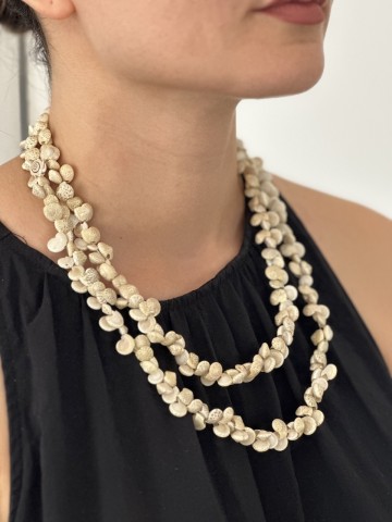 COLLIER -003