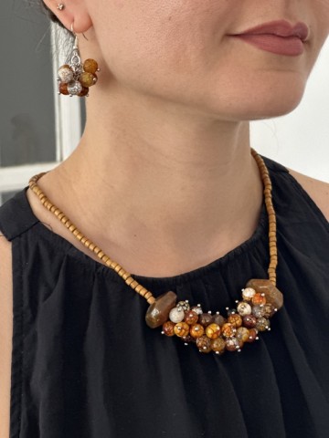 COLLIER -005