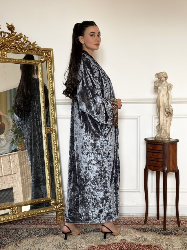 KIMONO GRIS EN VELOURS