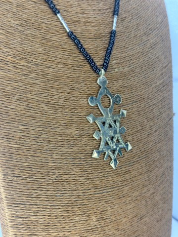 COLLIER TOUAREG 04