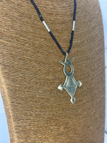 COLLIER TOUAREG 03