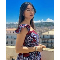 ROBE LONGUE EN WAX AVEC MANCHES À VOLANTS